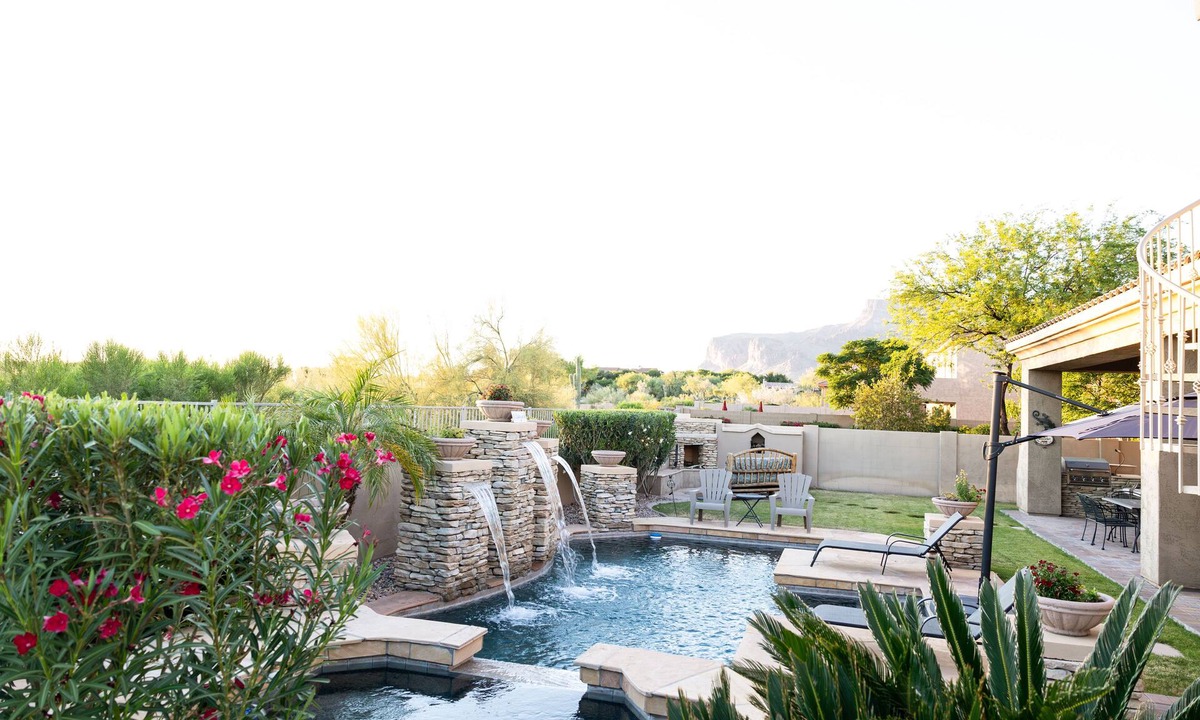 Gold Canyon House | Prestigious Gold Canyon Villa with Golf Course and Superstition Mountain View’s