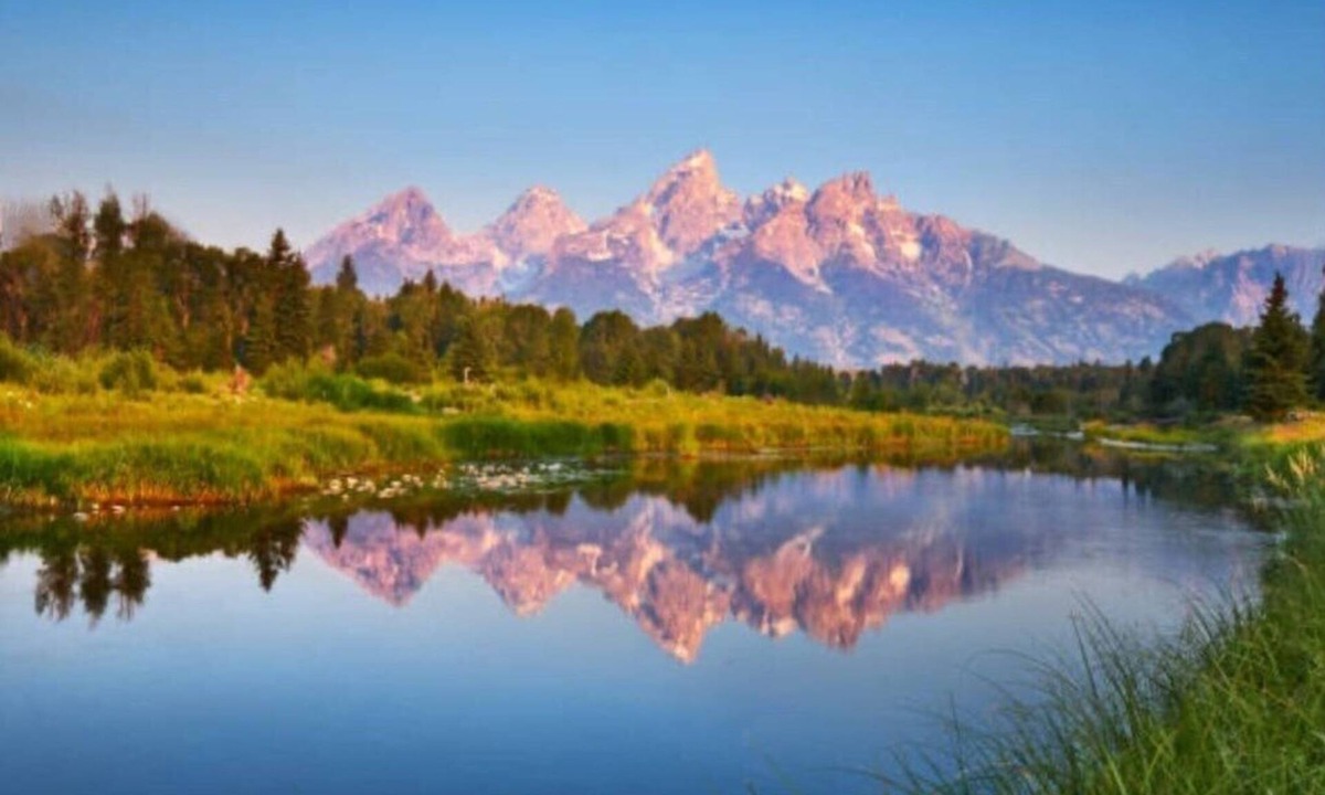 Island Park Apartment | Private Loft, Kitchen, Yellowstone, Lakes, Fun