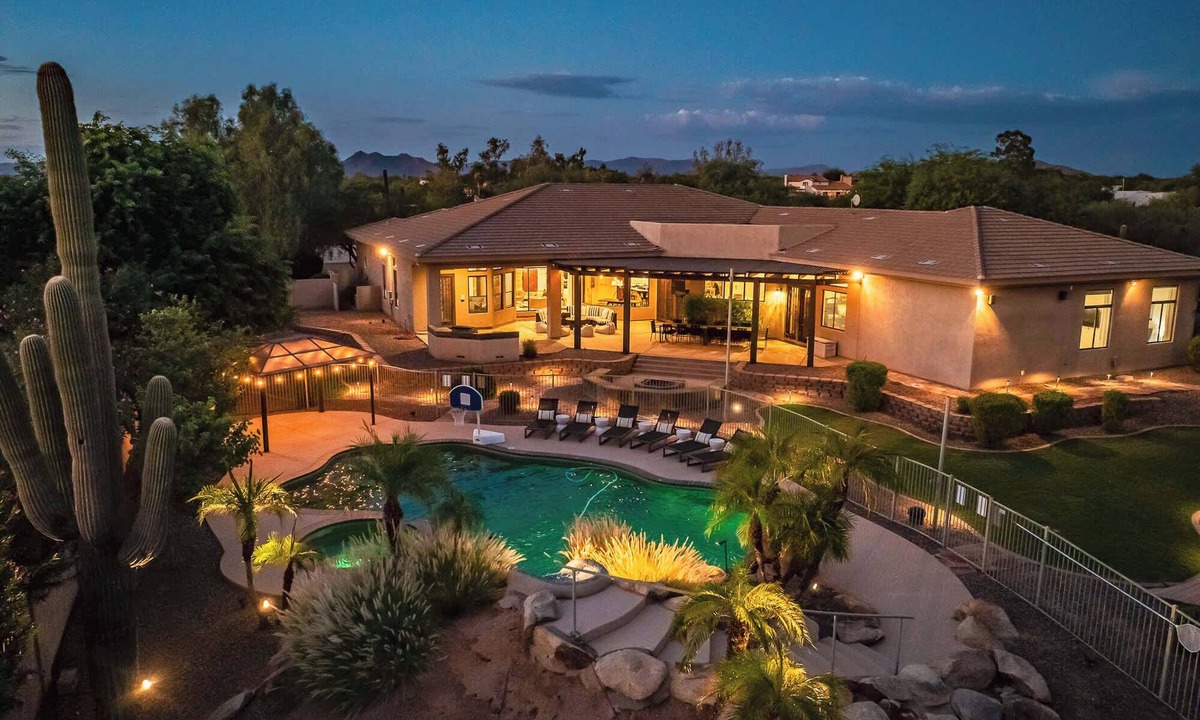 North Scottsdale House | Private Movie Theater, Luxury Pool, Hot Tub