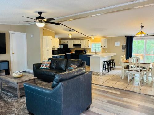 Put-in-Bay House | Put-in-Bay Island Club #74