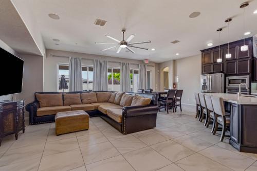 Queen Creek House | Queen Creek 4BR Family Retreat