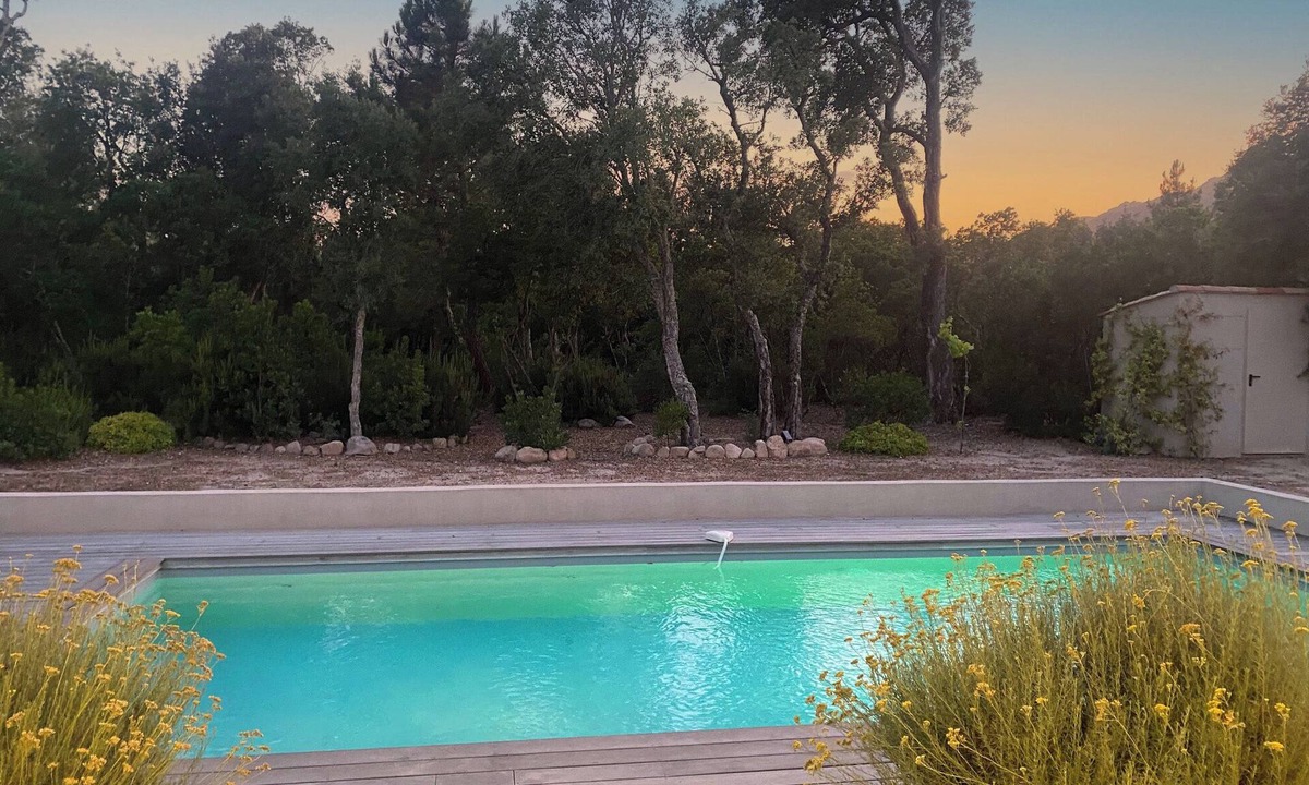 Pinarellu House | Quiet, close to everything and to the most beautiful beaches in southern Corsica