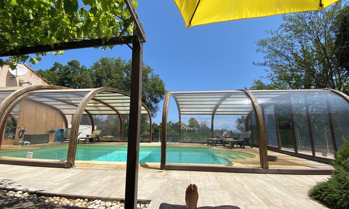Talasani House | Quiet house in nature, large swimming pool,beach 2 kms away,3 bedrooms, sea view