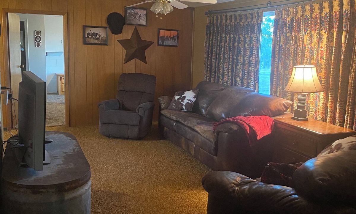 Minidoka County House | Quiet, tranquil, nature, side by sideing , fishing,