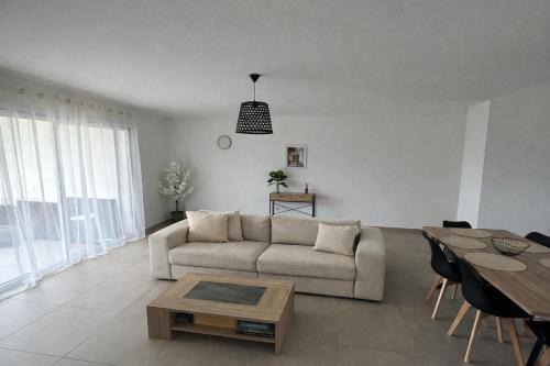 Prunelli-di-Fiumorbo Apartment | Résidence A Traggina