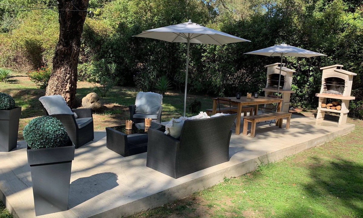 Santa-Maria-Poggio Apartment | Résidence EMILIA