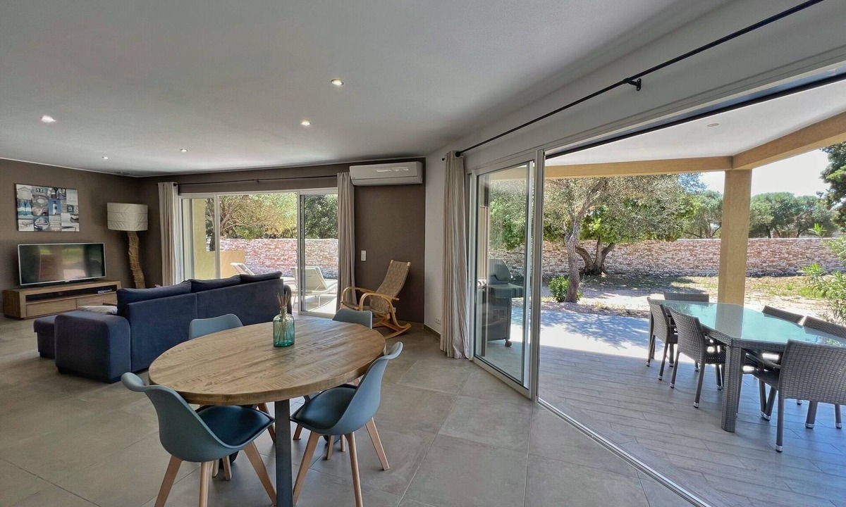 Bonifacio House | Recent house 2km from the beach of canetto BONIFACIO