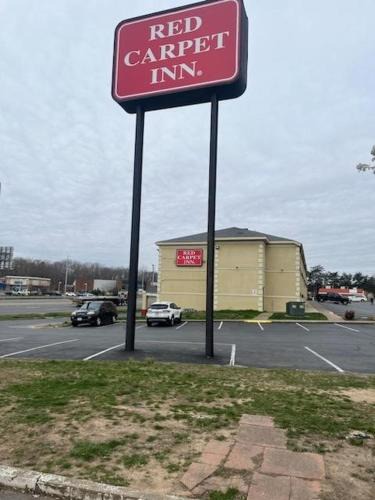 Montclair Hotel | Red Carpet Inn Quantico