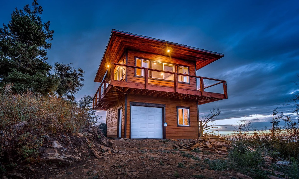 Post Falls House | Redemption Rock Tower - A Unique Hiking Destination - 3 miles.