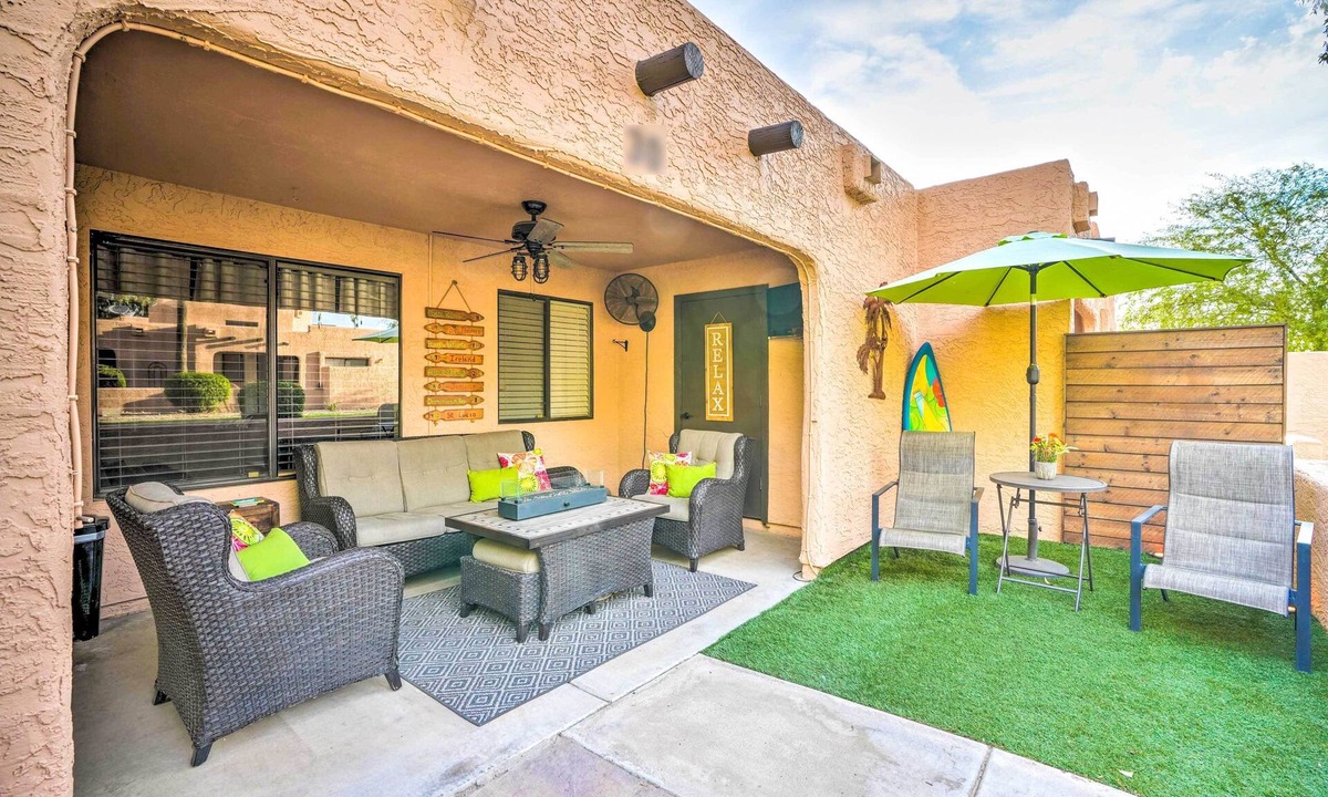 Phoenix House | Relax Poolside! Peoria Oasis, 2 Mi to Downtown
