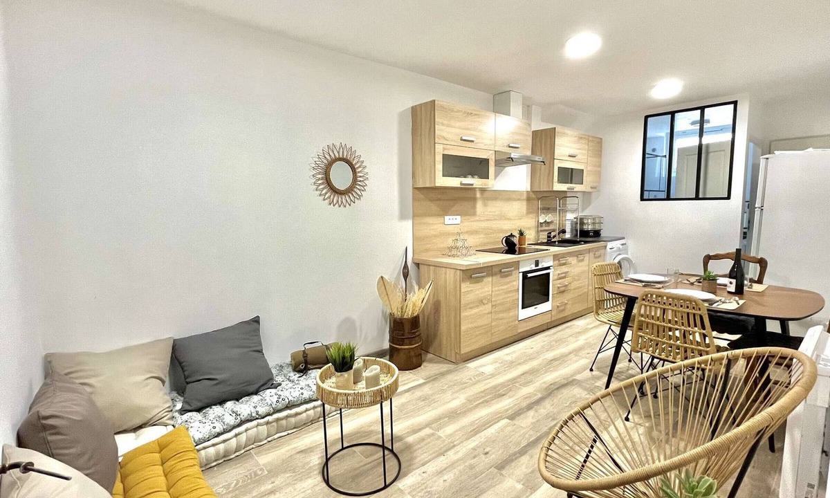 Corte Apartment | Renovated 4-room apartment, near center, quiet