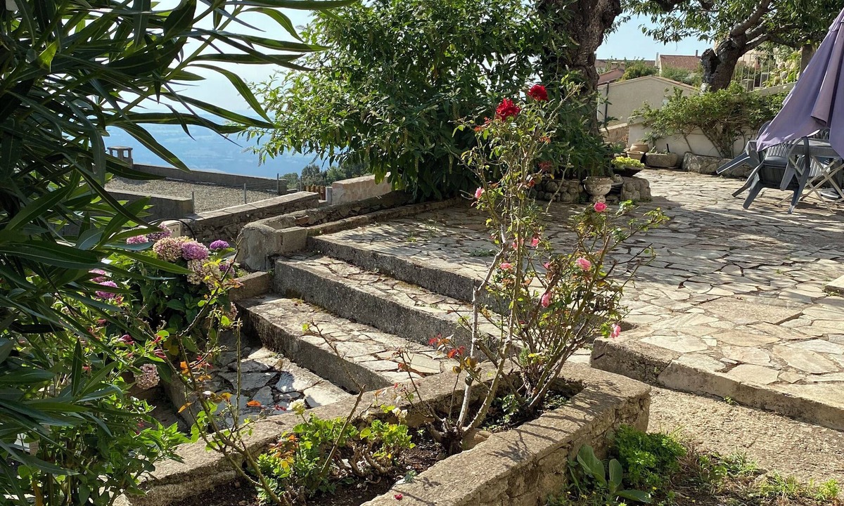Prunelli-di-Fiumorbo House | Renovated duplex "U FRAGNU" (Panoramic view)