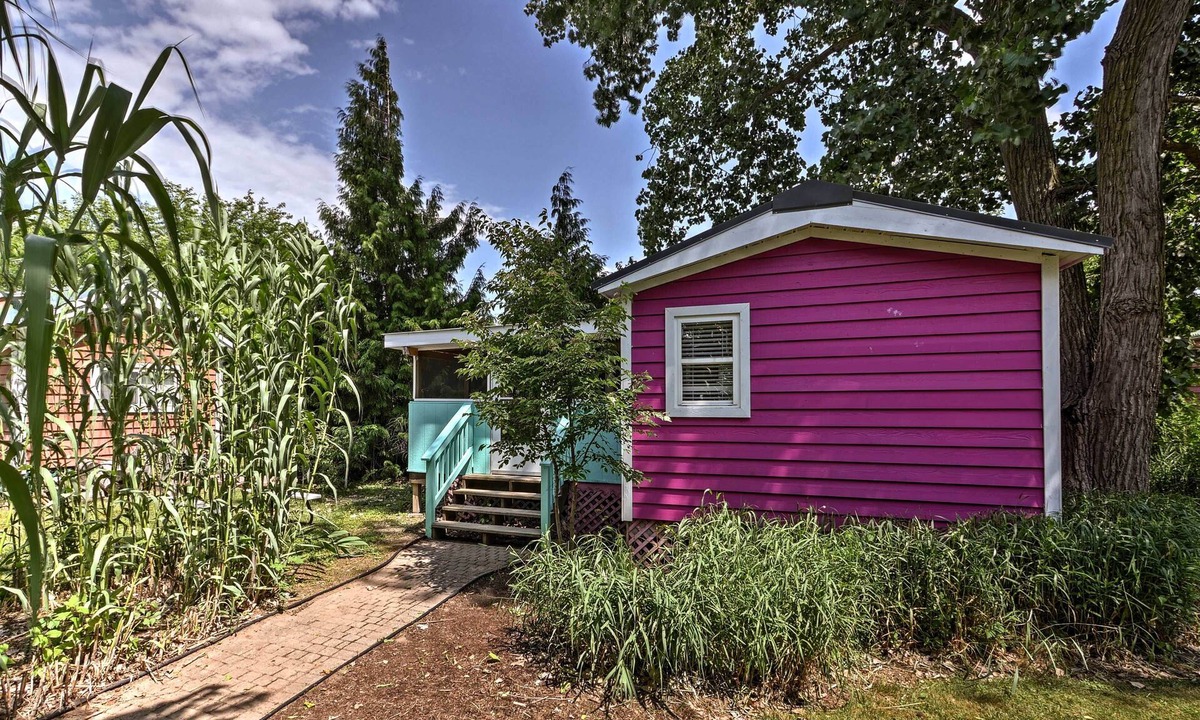 Put-in-Bay Cabin | Resort Cabin 1 Mi to Middle Bass Island State Park