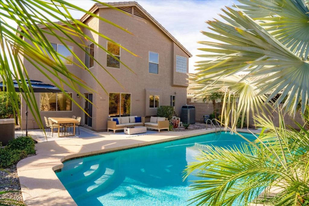 Canyon Trails House | Resort-Style Oasis with Heated Pool