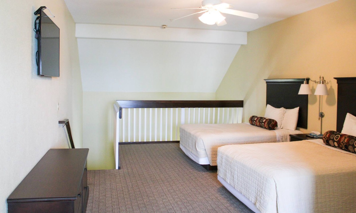 Kelleys Island House | Retreat to the Scenic Iroquois Suites on Kelleys Island 224