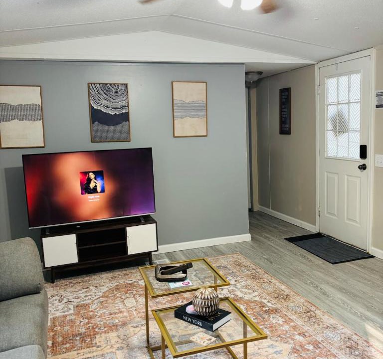 Rocky Mount Apartment | Right off of I-95 a perfect cozy Zen mobile home