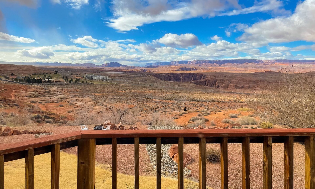 Page House | Rimview Lake Powell Home-Stunning views and a spacious family friendly home!