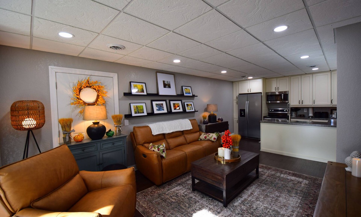 Iowa Falls Apartment | River View #2 - Cozy 1 bedroom apartment with a great view of the Iowa River.