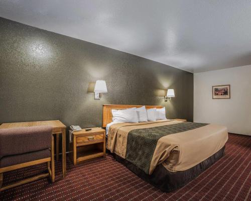 Hurricane Hotel | Rodeway Inn Hurricane - Zion National Park Area