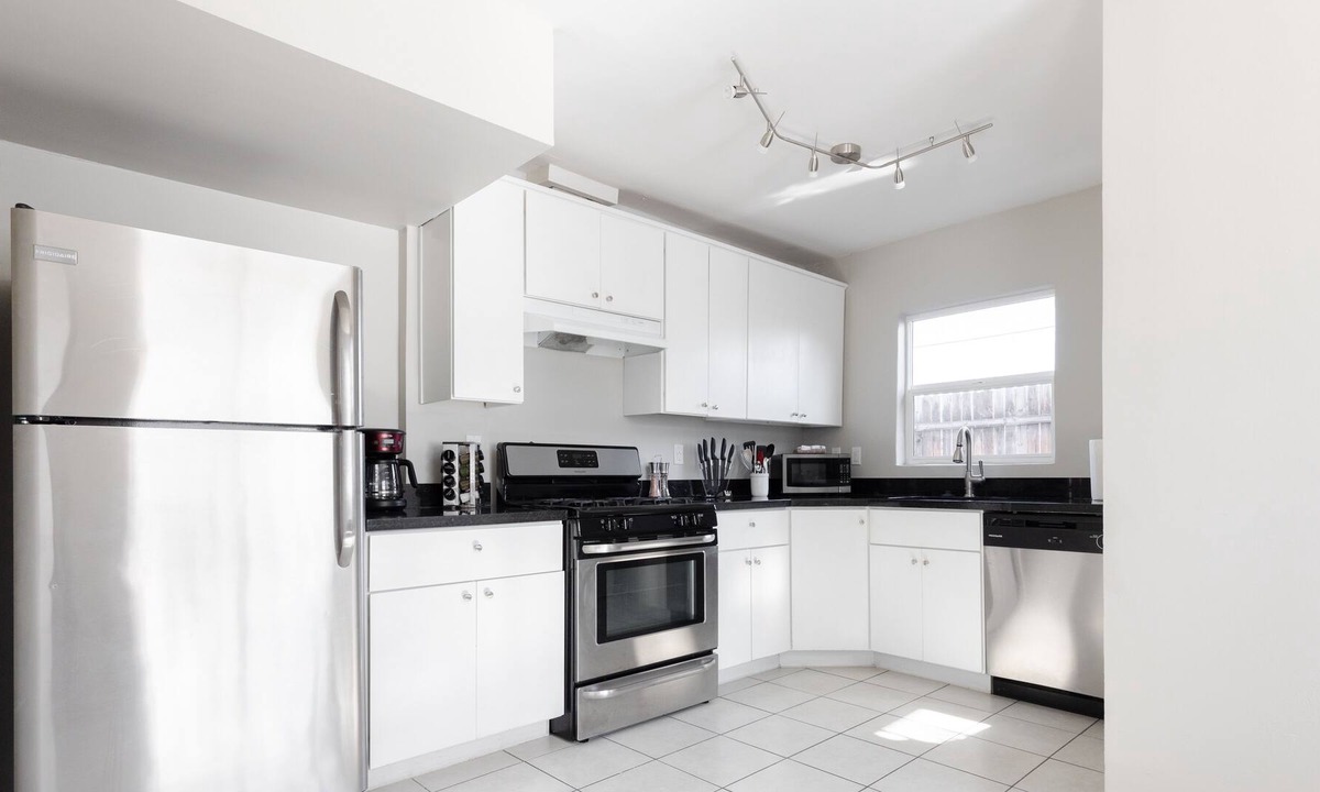 Encanto Apartment | Roomy, Updated 2 Bedroom in Midtown Phoenix
