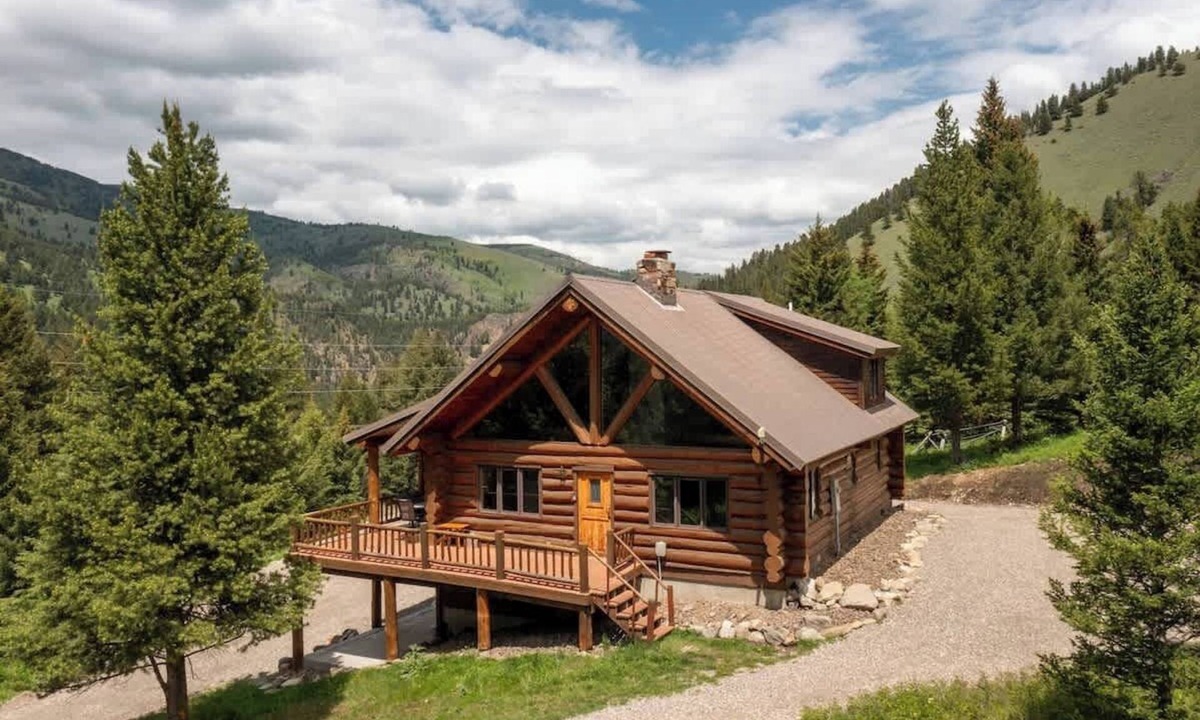 Gallatin Gateway House | Rustic no more. The cabin is officially hot-hot!