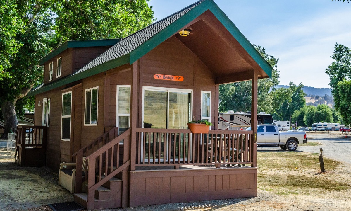 Paicines Cabin | San Benito RV & Camping Resort