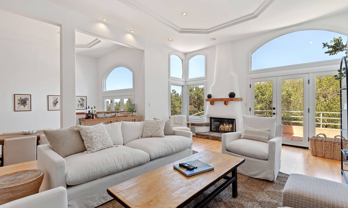 Cielito House | Santa Barbara Hideaway with Terraced Suites
