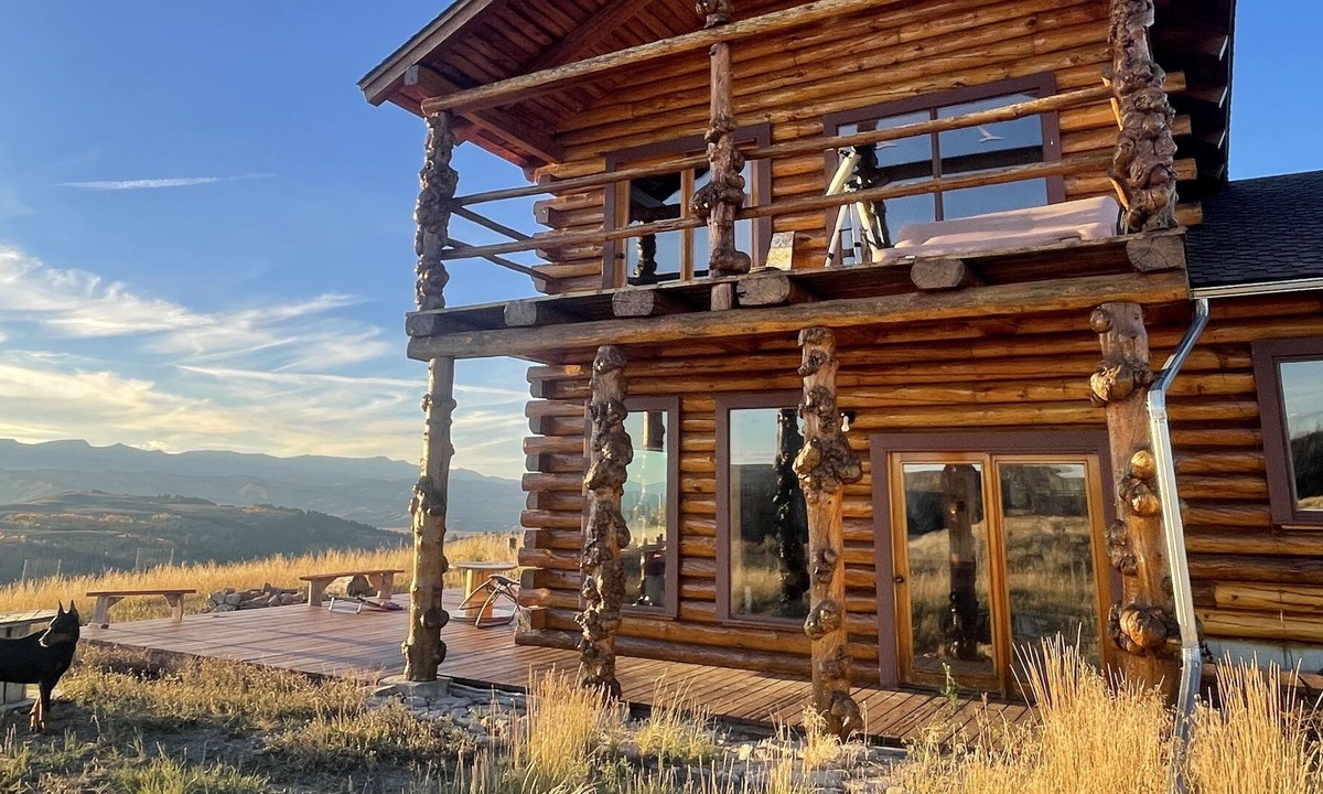 Game Creek Cabin | Secluded back country cabin-snowmobile access