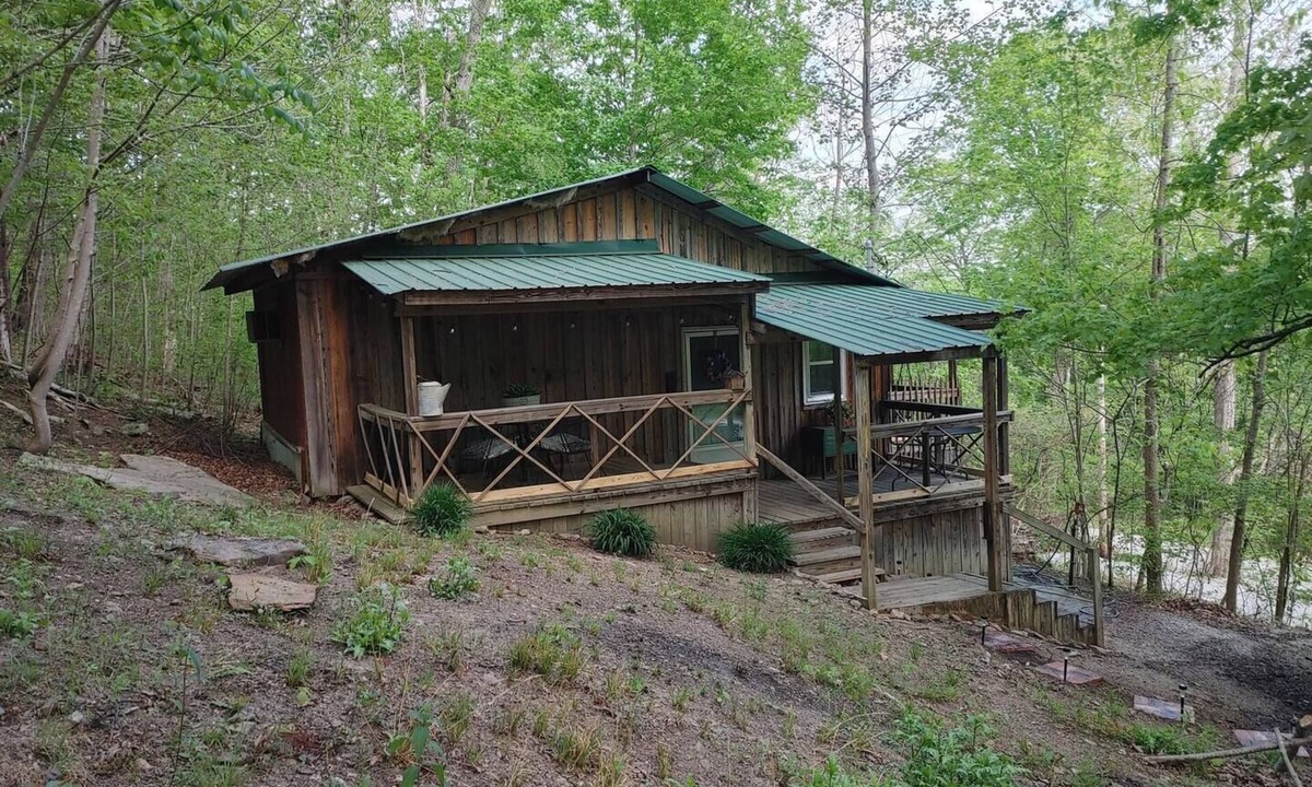 Sloans Valley Cabin | Secluded, cozy cabin in the woods - rustic but with all modern conveniences!