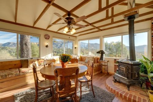North Fork House | Secluded Mountain Hideaway < 8 Miles to Bass Lake!
