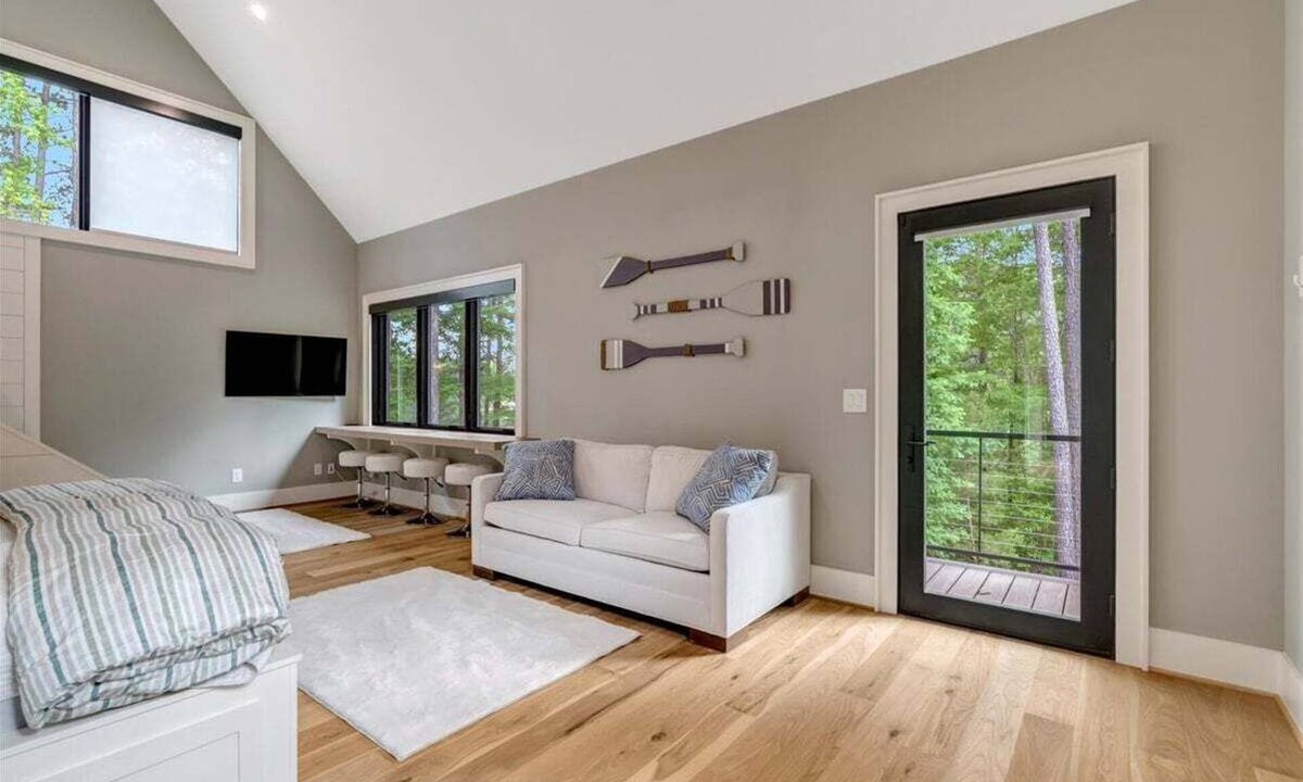 Littleton House | Serenity Pines Retreat - Lake Life at its Finest!