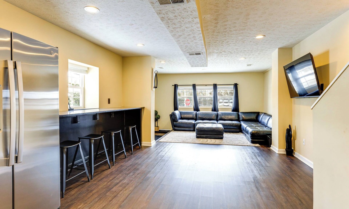Lincoln Heights House | Shop, Dine & Play: Cincinnati Retreat!
