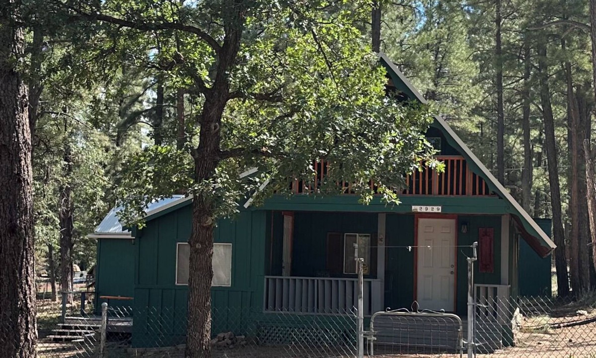 Show Low Cabin | Show Low Cozy Cabin and RV site
