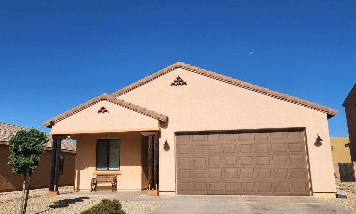 Sierra Vista House | Sierra Vista Hideaway/5 minutes to Fort Huachuca