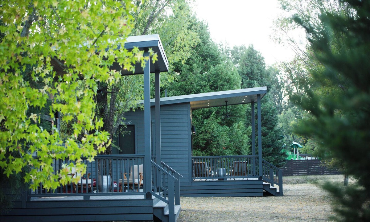Kelseyville House | Single Queen Cottage - Mandala Springs Wellness Retreat Center
