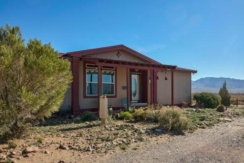 Rodeo House | Sky Islands Retreat in Rodeo w/Mountain Views!