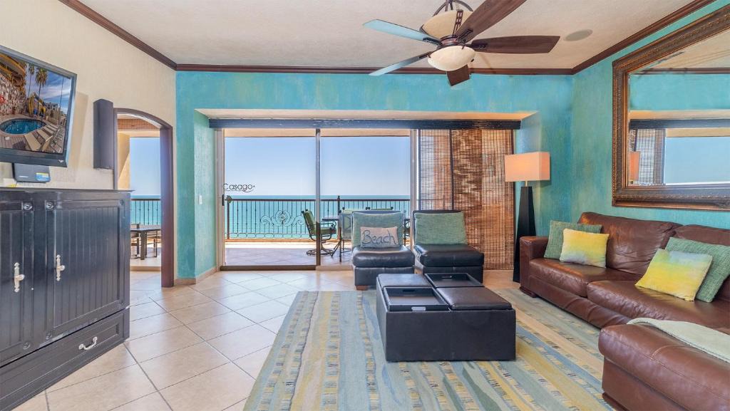 Bella Vista House | Sky View Retreat Elegant Ocean Front Sandy Beach