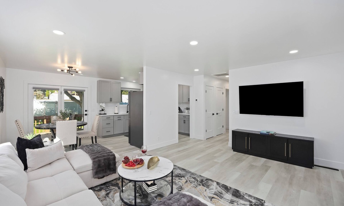 Burley House | Sleek modern design meets peaceful retreat for a comfortable stay.