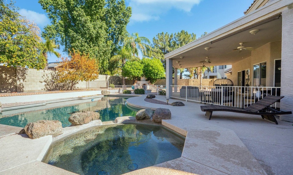Upland Hills House | Sleeps Large Groups | Heated Pool+Spa+Game Room