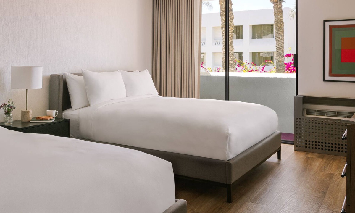 Civic Center Mall Apartment | Sonder The Monarch | Double Queen Room w/ Pool View