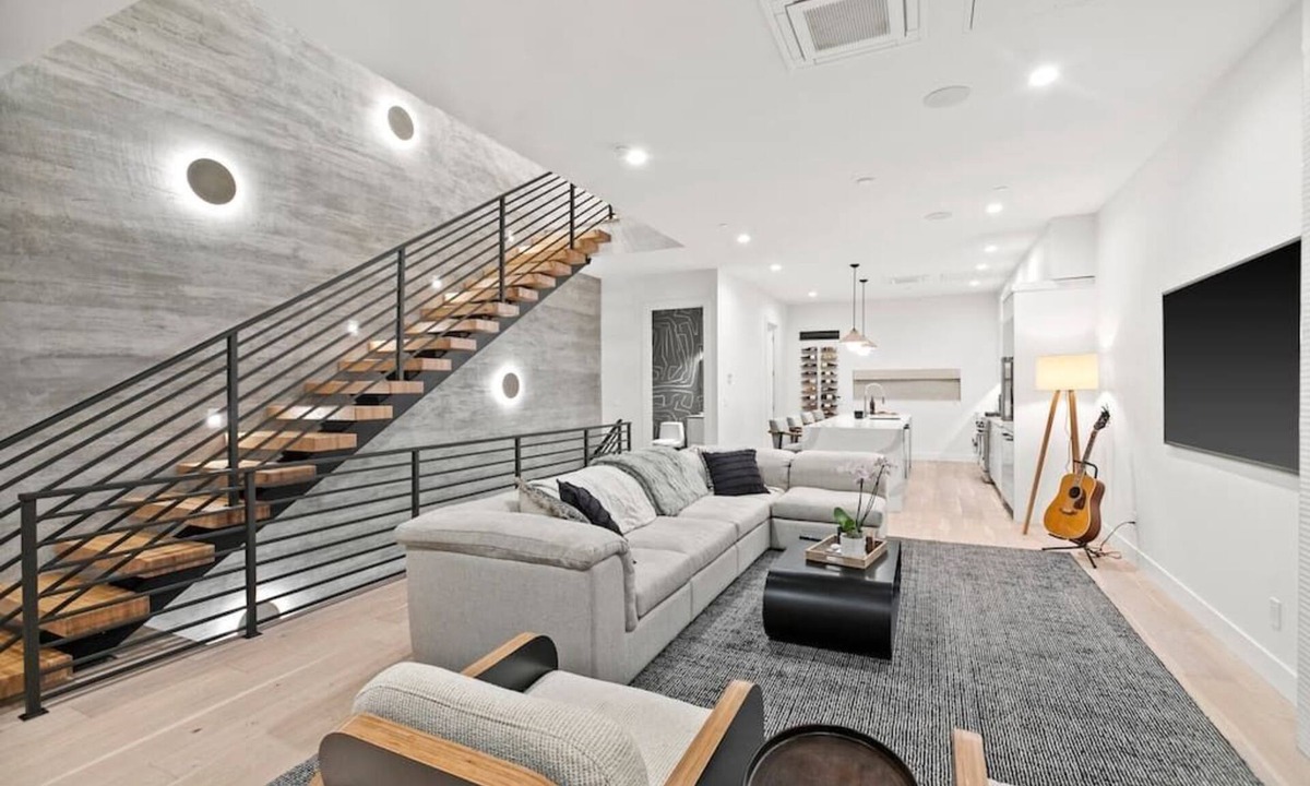 Arts District House | Soulshine Penthouse w/Exclusive Resort Access!