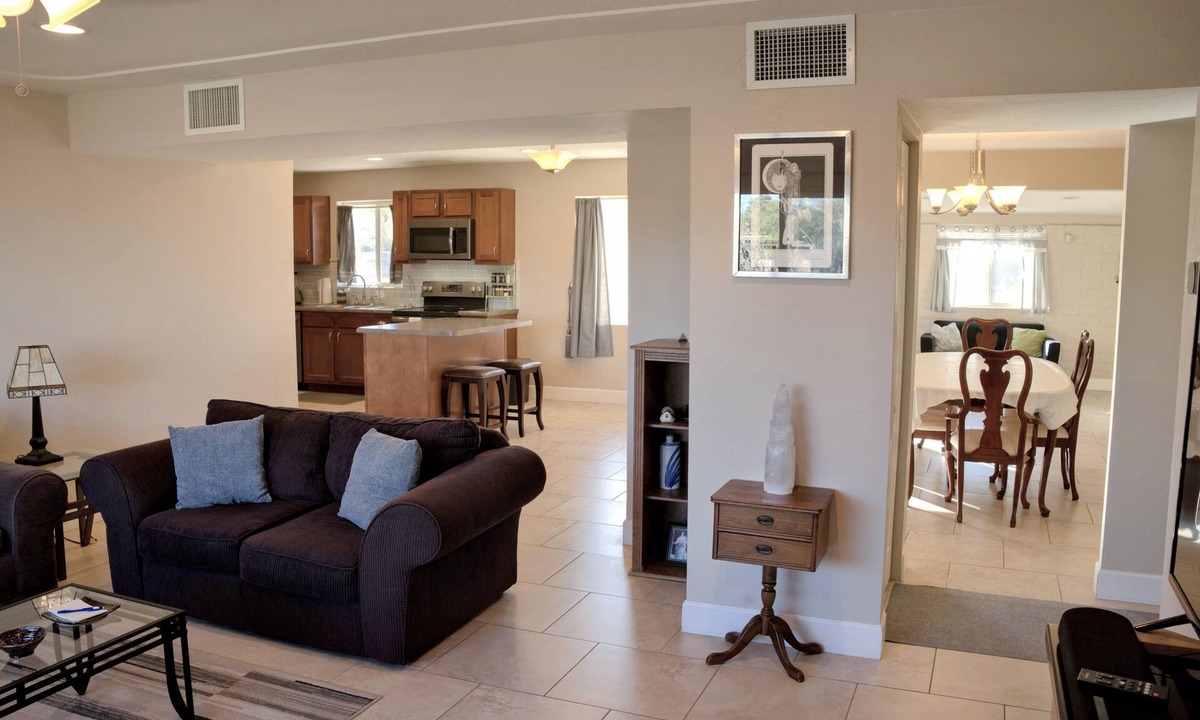 Menlo Park House | Spacious 2-bedroom, 2-bath, 2-office house in Menlo Park near downtown Tucson