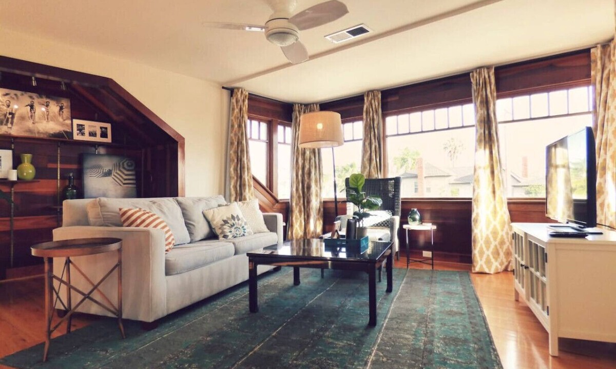 University Heights House | Spacious 4br Hillcrest Home Multi Unit + Fast Wifi