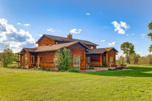 Afton House | Spacious Afton Home: Patio, Grill & Mountain Views