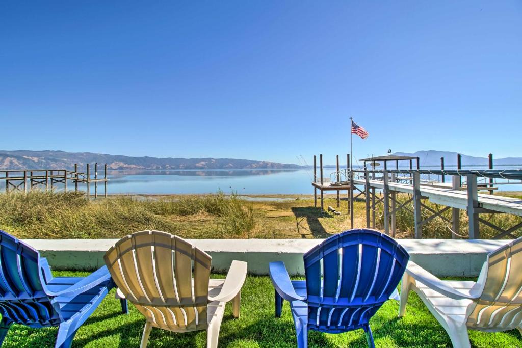 North Lakeport House | Spacious Lakeport House on Clear Lake w/Dock
