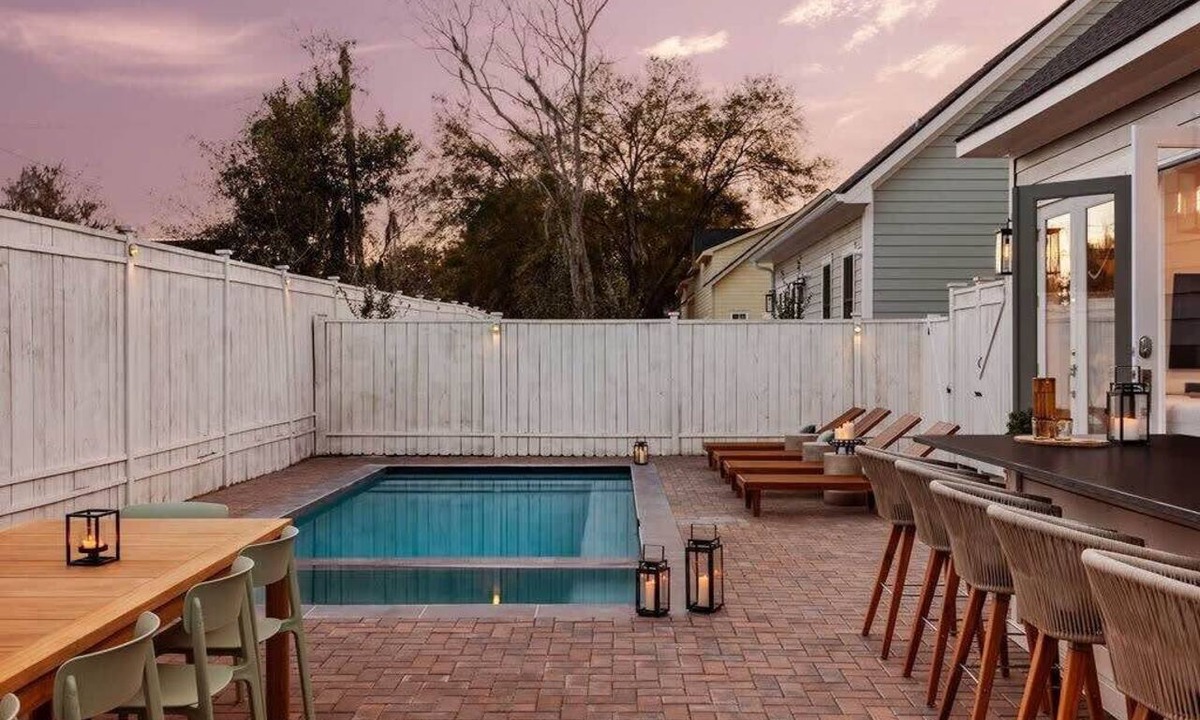 Thunderbolt Condo | Spacious Savannah Home | Pool, Spa & Greens