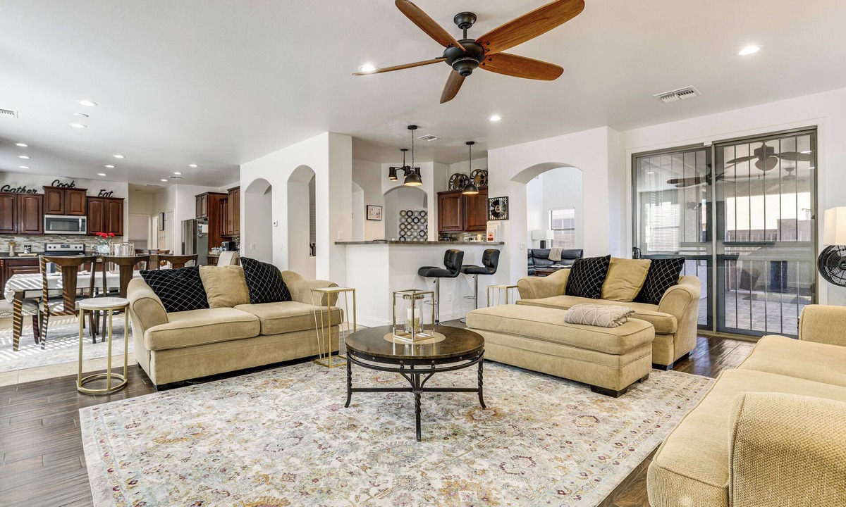 Surprise House | Spacious Surprise Home: Private Yard + Patio