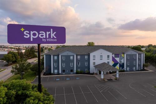 Indianapolis Hotel | Spark by Hilton Indianapolis Northeast Fishers