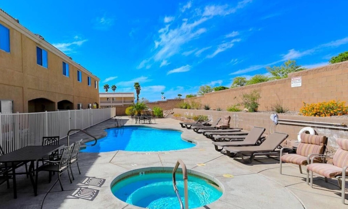Lake Havasu City House | Spectacular Kearsage Townhome