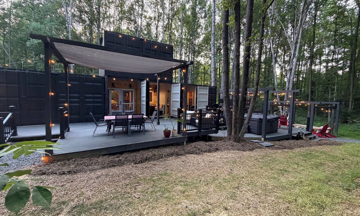 Lakeside Woods House | Steel Magnolia - Lake Anna's Only Container Vacation Rental Home